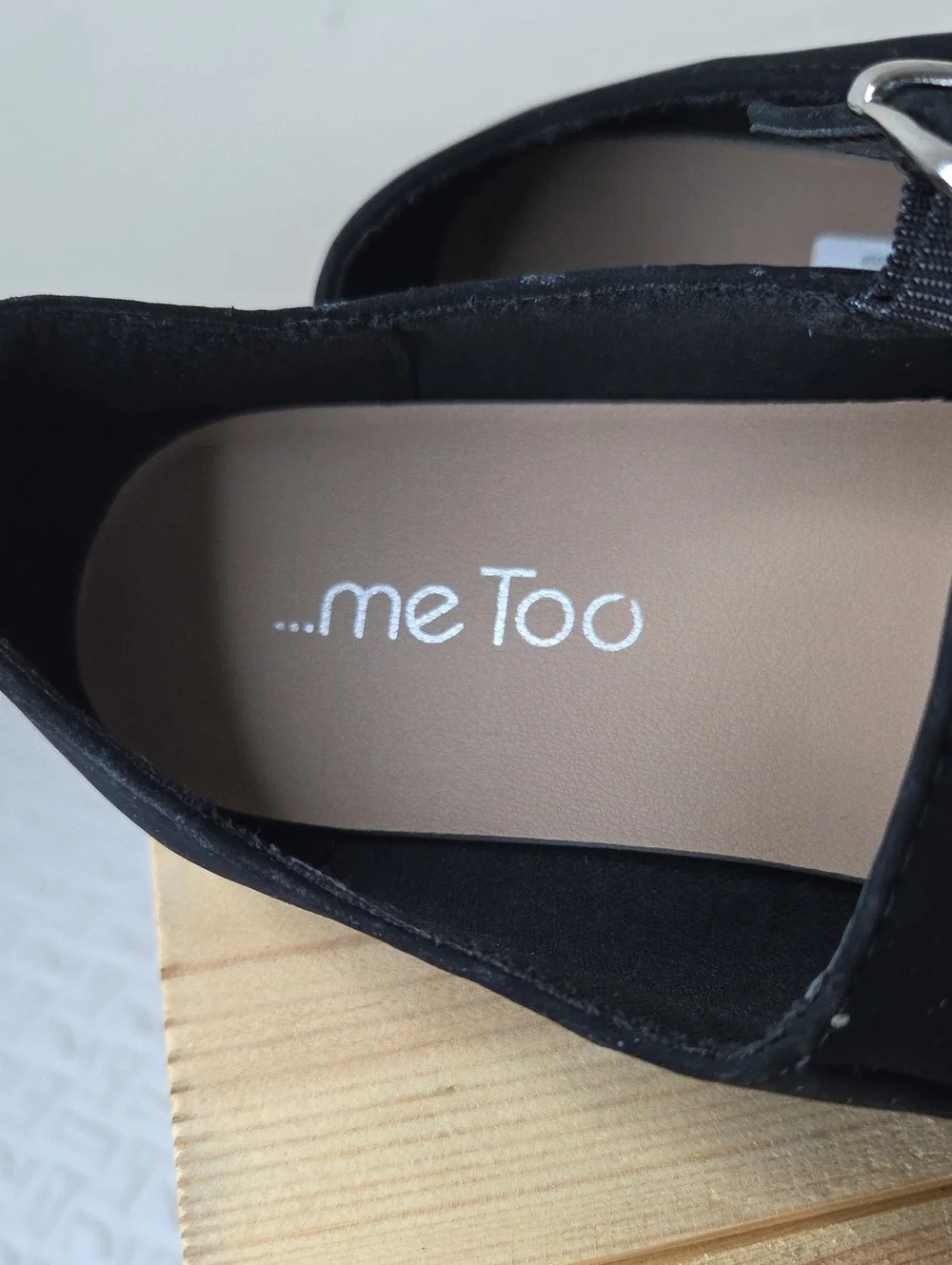me Too Summer Black Mary Jane Buckle Flats 8W